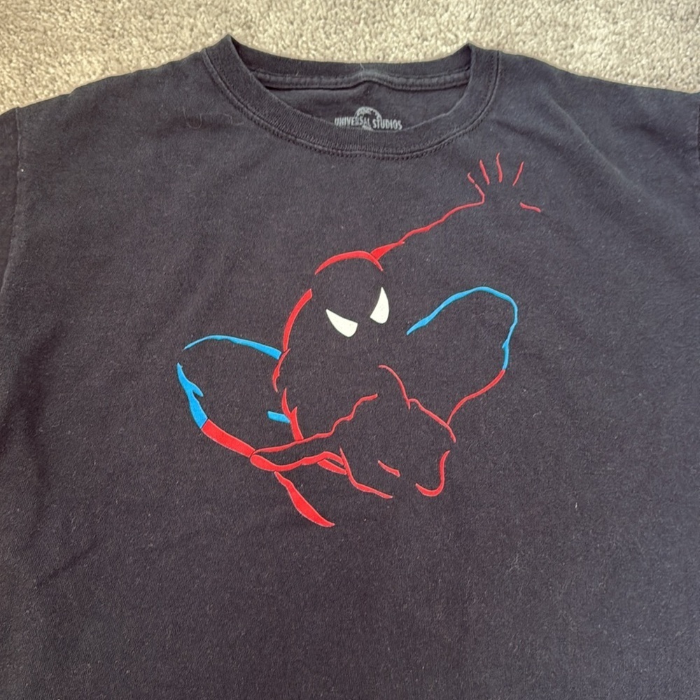 Universal Spider-Man Graphic Kids Tee - Black, Blue and Red Size Youth L